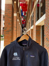 Load image into Gallery viewer, Patagonia 1/4 Zip Women's (Interlocking NC)